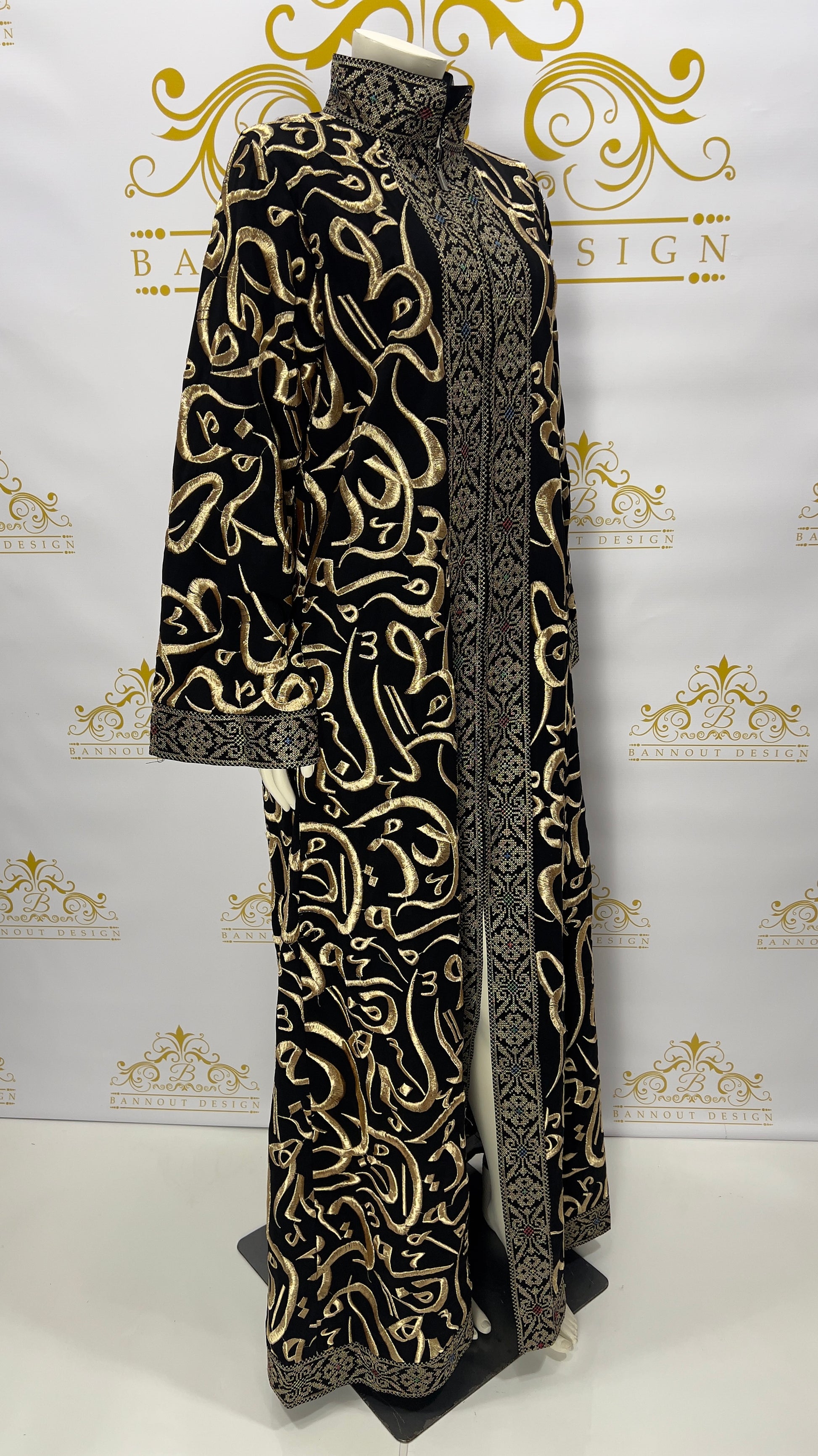 Arabic letters Embroidered Muslim Women's Abaya Maxi Long Sleeve Black & Gold