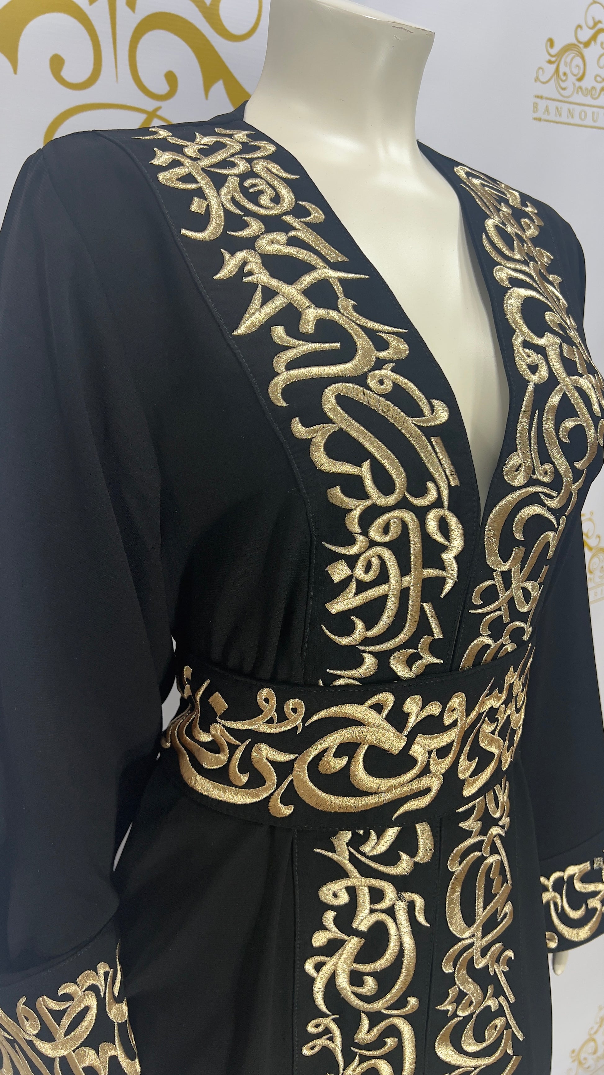 Embroidery_Open_Abaya_Bisht_Arabic_Letters_-_Black_Gold_7