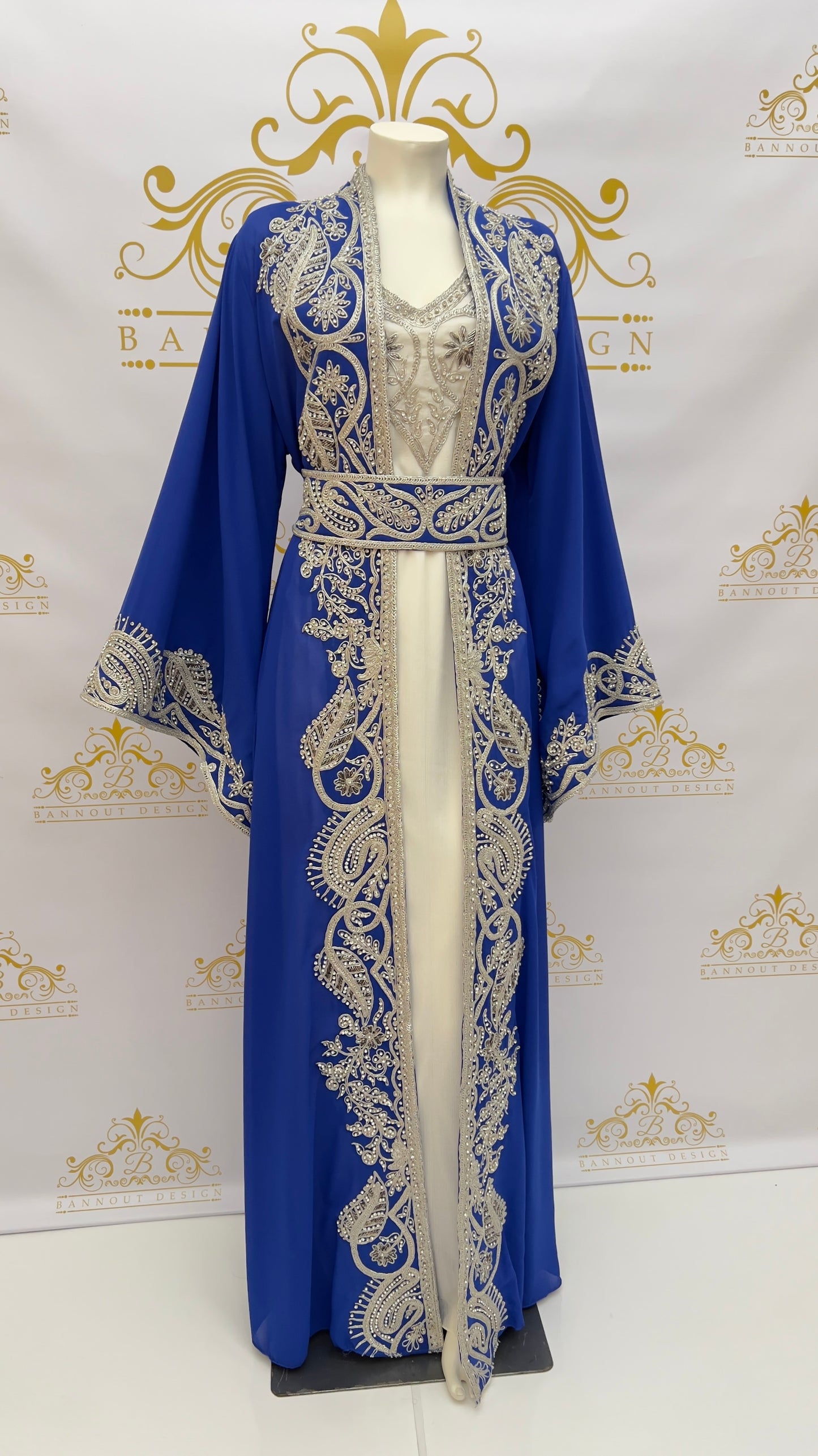 Kaftan_3_Pcs._Leaves_Design_With_Embroidery_Silver_Beads_maroon_ROYAL_BLUE_1