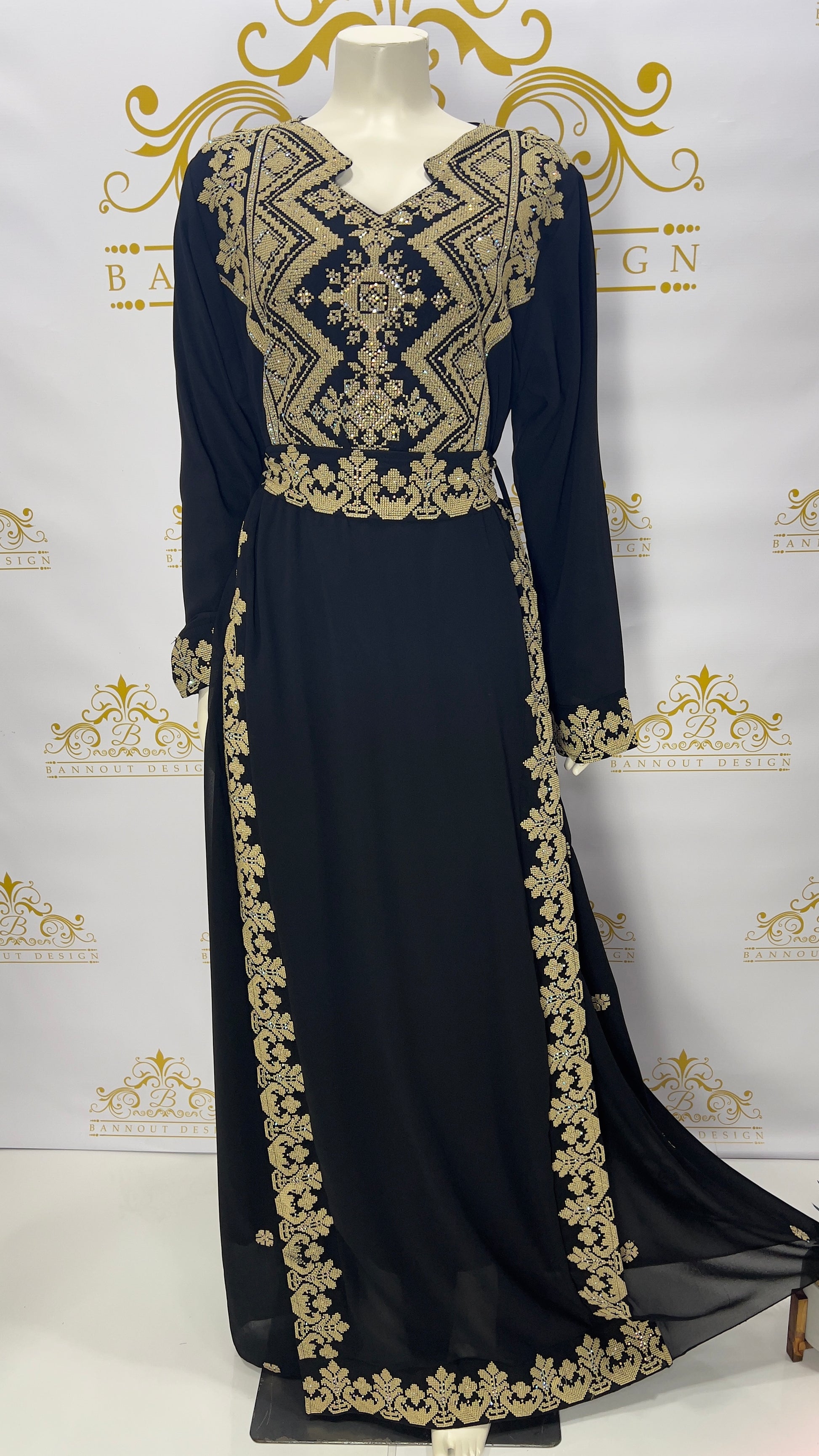 Palestinian Embroidery Thobe Maxi Dress with Rhinestones XL / Black Palestinian Embroidery Thobe Maxi Dress with Rhinestones XL / Black