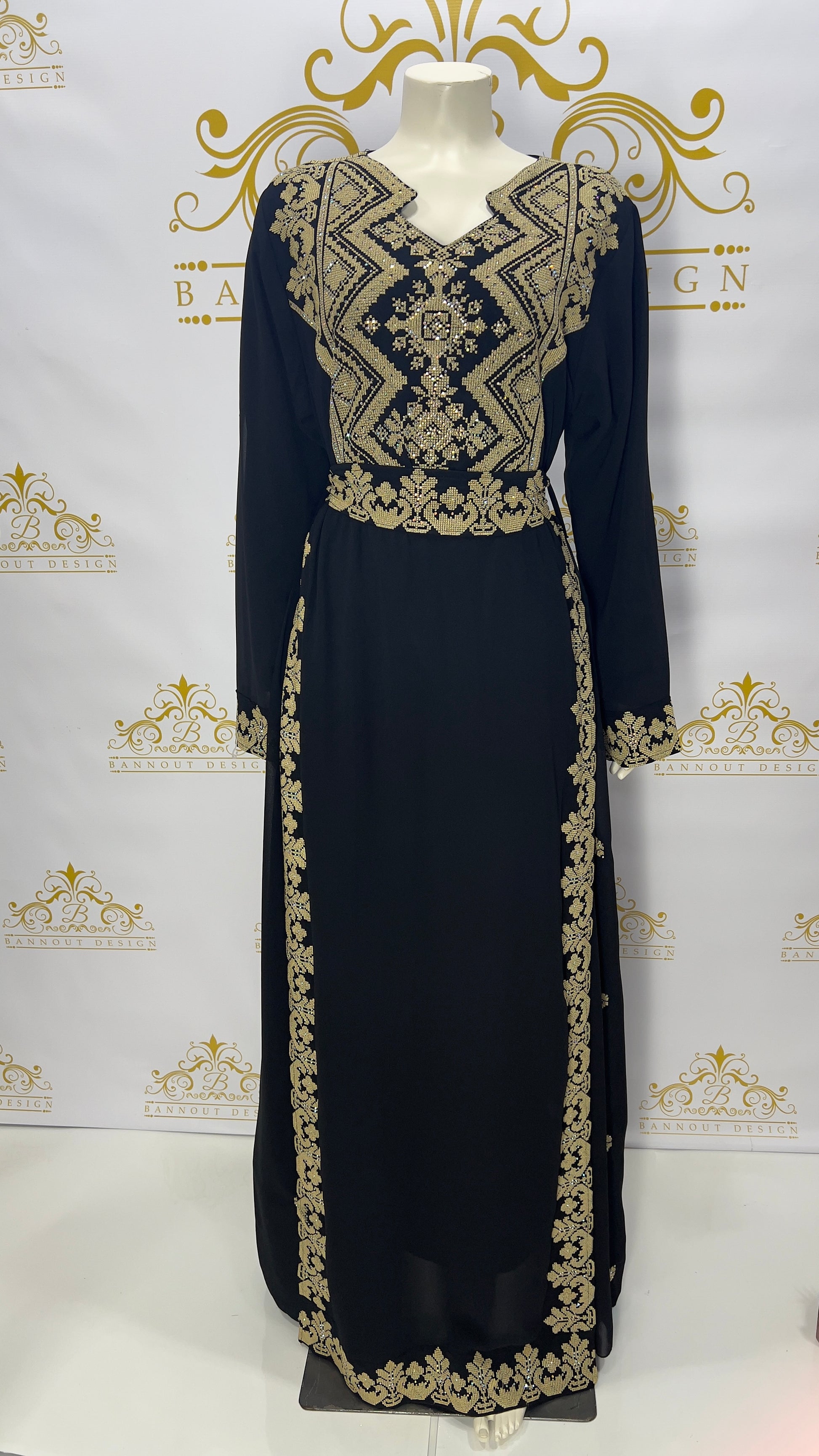 Palestinian Embroidery Thobe Dress with Rhinestones