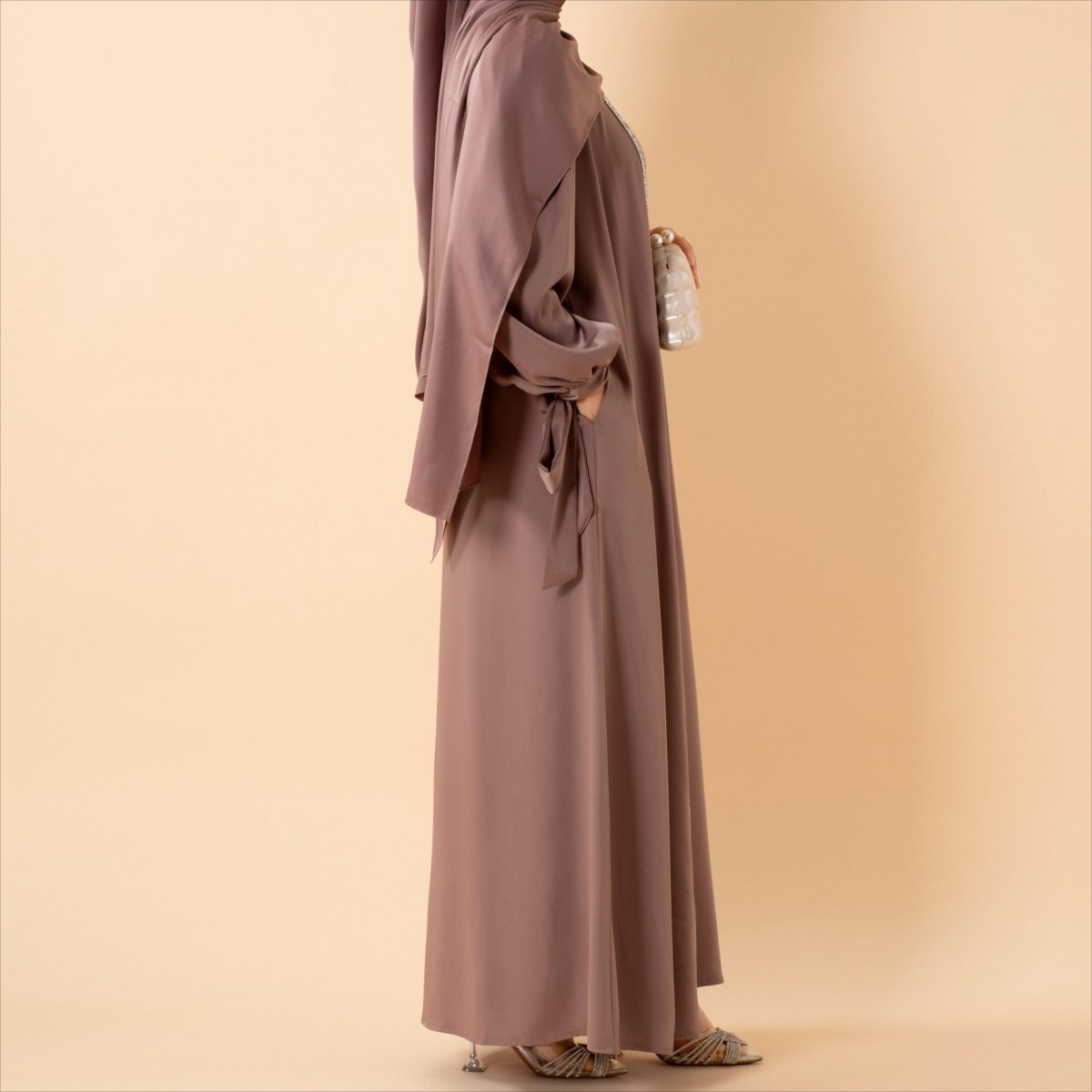 Bow Tie Sleeve Abaya Set With Long-sleeve Inner Dress (MOA026)