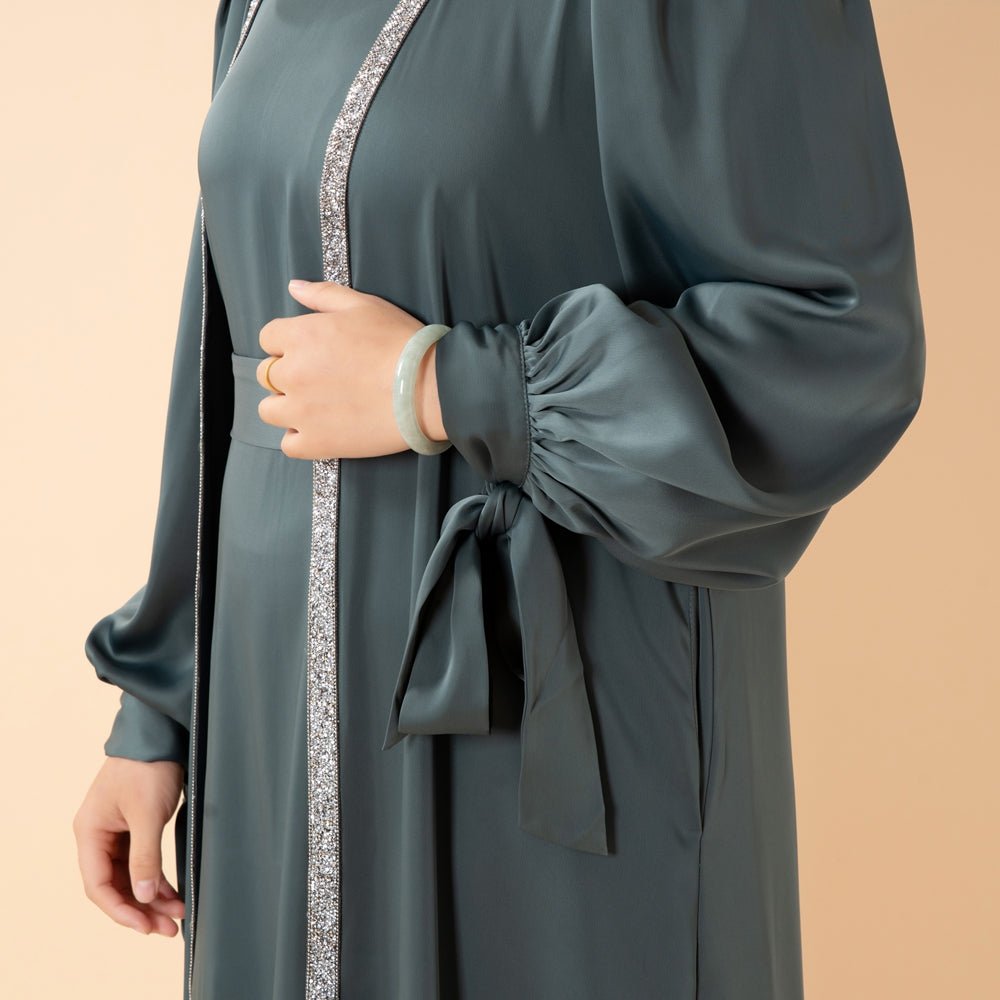 Bow Tie Sleeve Abaya Set With Long-sleeve Inner Dress (MOA026)