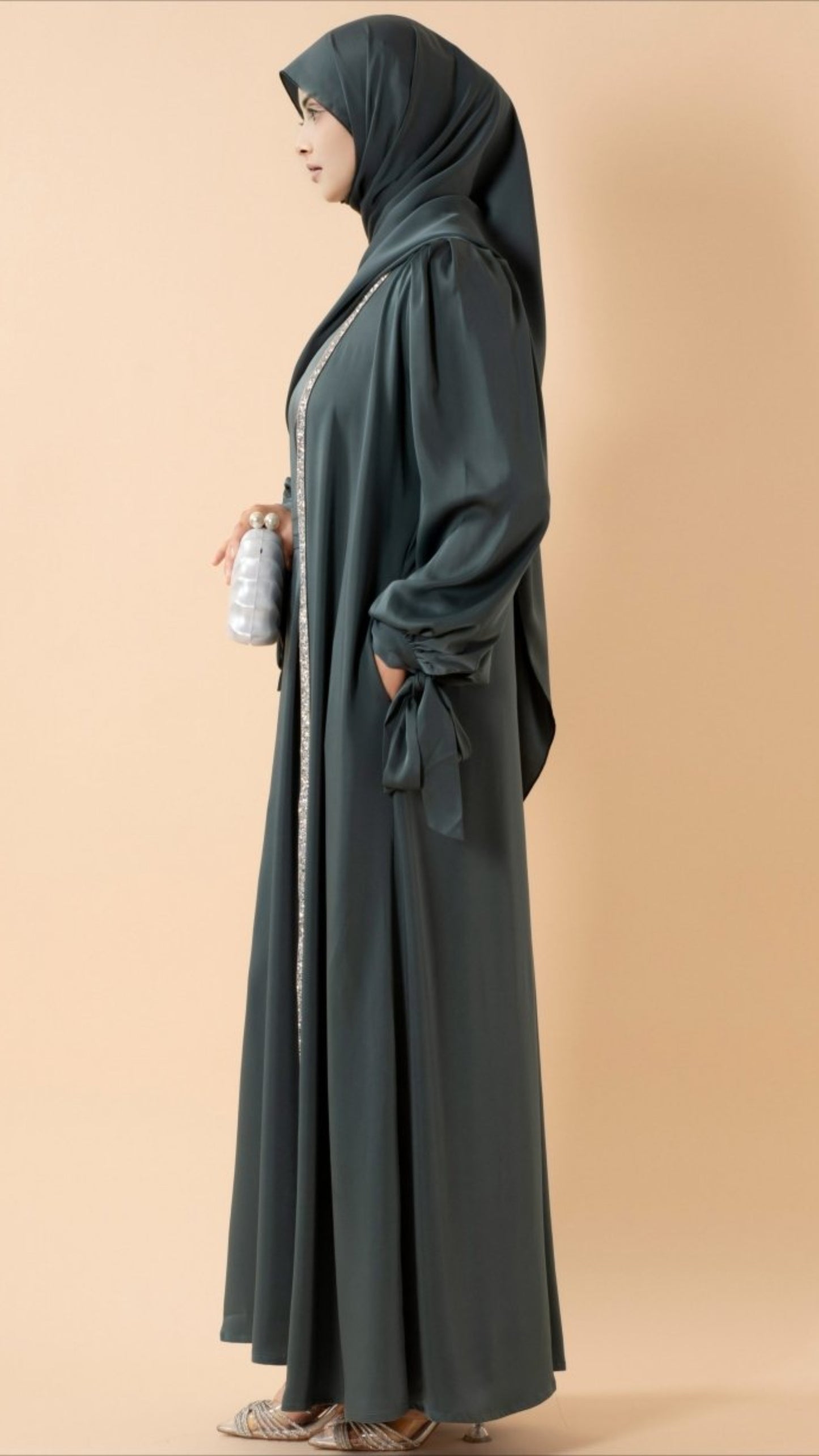 bow-tie-sleeve-abaya-set-with-long-sleeve-inner-dress-moa026-2181573
